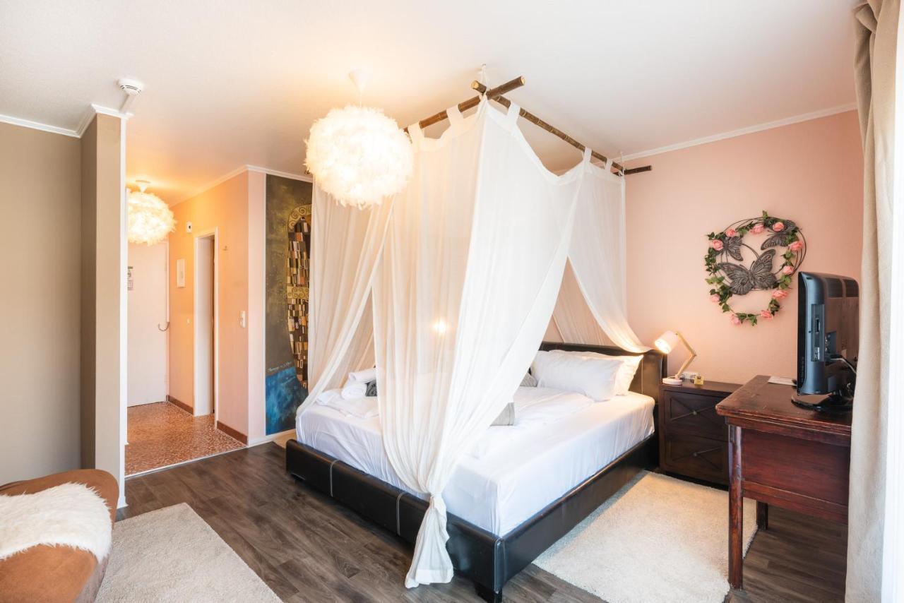 Hotel Ziegelruh Babenhausen  Buitenkant foto
